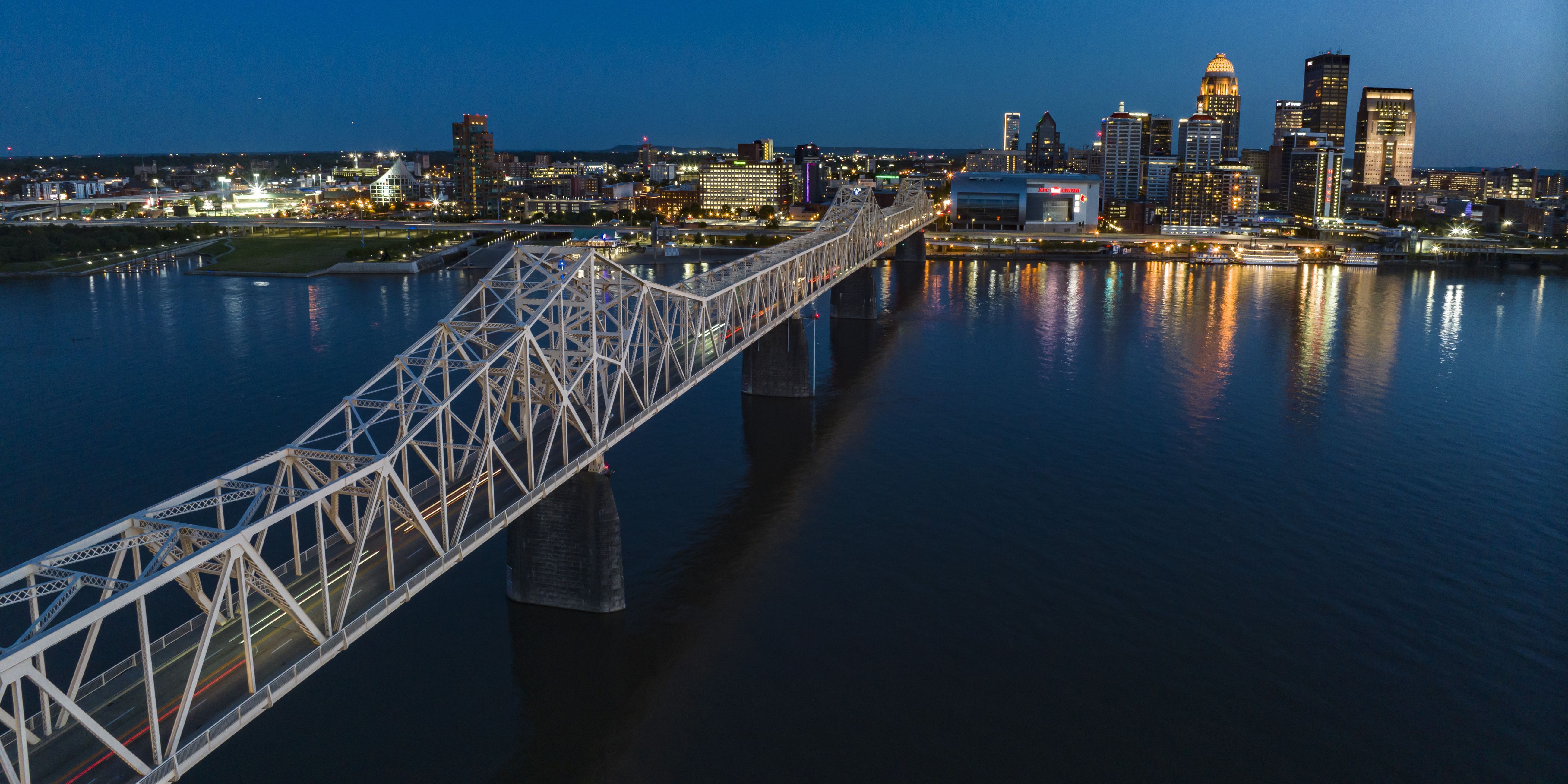 The George Rogers Clark Memorial bridge crosses the Ohio River to Louisville, Kentucky.